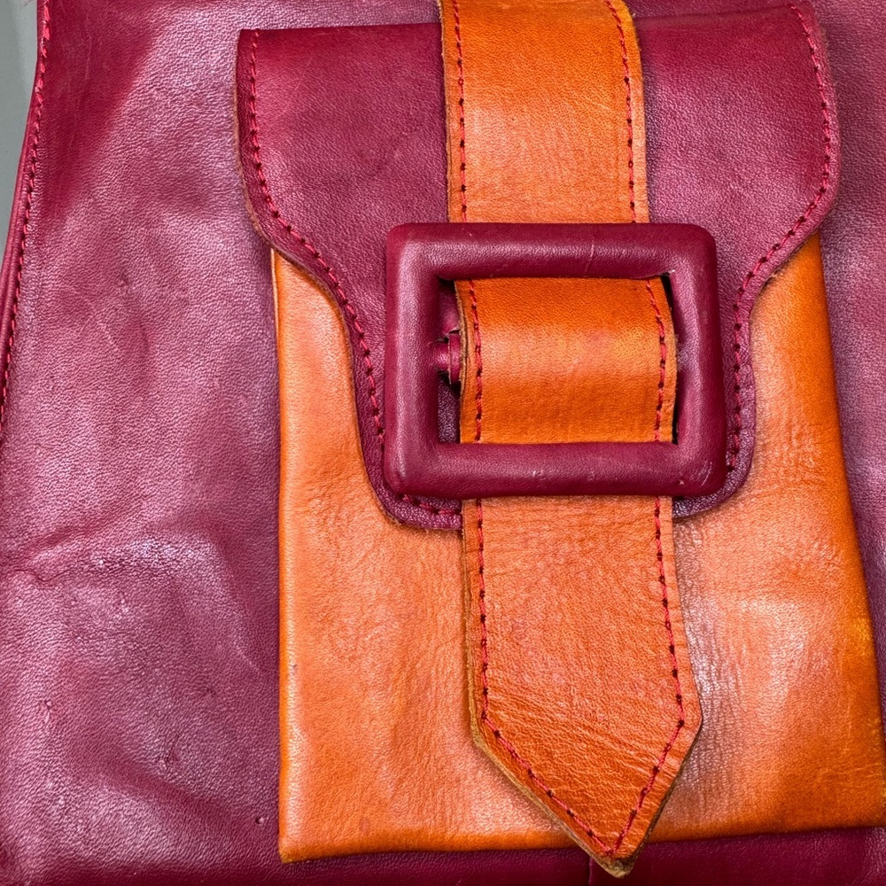 Leaders in Leather Vintage Leather Tote Bag - Picture 14 of 16